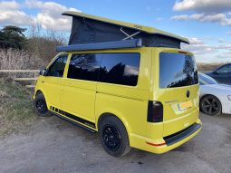 
										VW 2018 Transporter Edition Campervan full									