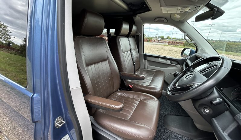 
								Trek RV Infinity Luxury Volkswagen Campervan. Highline 2.0 TDI Euro 6. 150PS full									