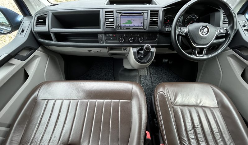 
								Trek RV Infinity Luxury Volkswagen Campervan. Highline 2.0 TDI Euro 6. 150PS full									