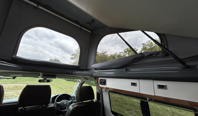 
								Trek RV Infinity Luxury Volkswagen Campervan. Highline 2.0 TDI Euro 6. 150PS full									