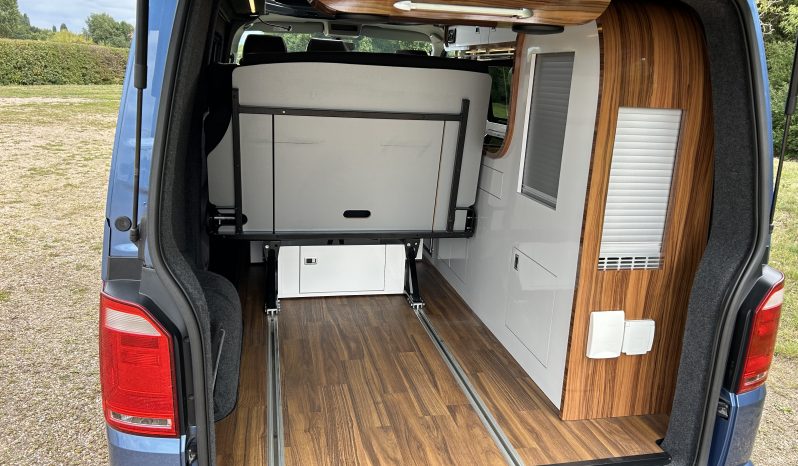 
								Trek RV Infinity Luxury Volkswagen Campervan. Highline 2.0 TDI Euro 6. 150PS full									