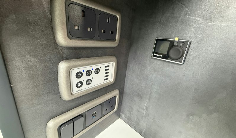 
								Volkswagen Transporter Autocraft Camper 2.0 TDI. 101 BHP Highline 5 Speed Manual Euro 6 full									