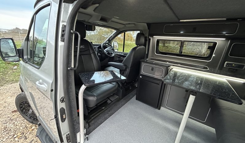 
								Ford Transit Custom Limited. 2.0 Diesel 130BHP. 6 Speed Manual full									