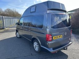 
										Volkswagen Campervan 2.0 TDI T30 Highline SWB Transporter | 5dr Diesel | DSG Auto | Euro 6 (150 ps) full									