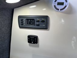 
										Volkswagen Campervan 2.0 TDI T30 Highline SWB Transporter | 5dr Diesel | DSG Auto | Euro 6 (150 ps) full									