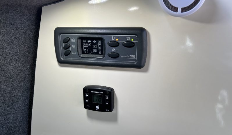 
								Volkswagen Campervan 2.0 TDI T30 Highline SWB Transporter | 5dr Diesel | DSG Auto | Euro 6 (150 ps) full									