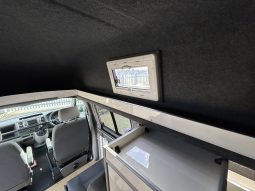 
										Volkswagen Campervan 2.0 TDI T30 Highline SWB Transporter | 5dr Diesel | DSG Auto | Euro 6 (150 ps) full									