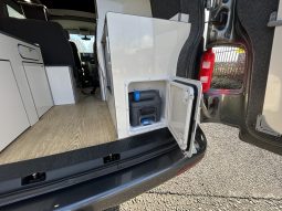 
										Volkswagen Campervan 2.0 TDI T30 Highline SWB Transporter | 5dr Diesel | DSG Auto | Euro 6 (150 ps) full									