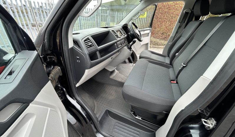 
								Volkswagen Transporter T6 Redline Sport Campervan 2.0L TDI SWB 5 Speed Manual Euro 6 full									
