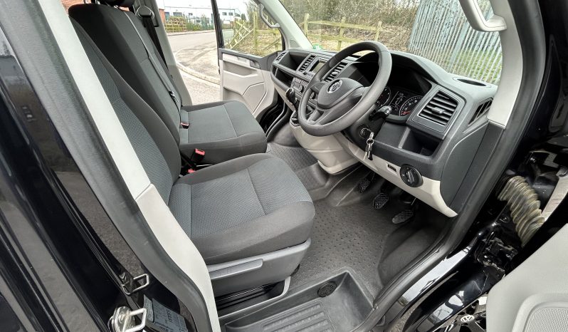 
								Volkswagen Transporter T6 Redline Sport Campervan 2.0L TDI SWB 5 Speed Manual Euro 6 full									