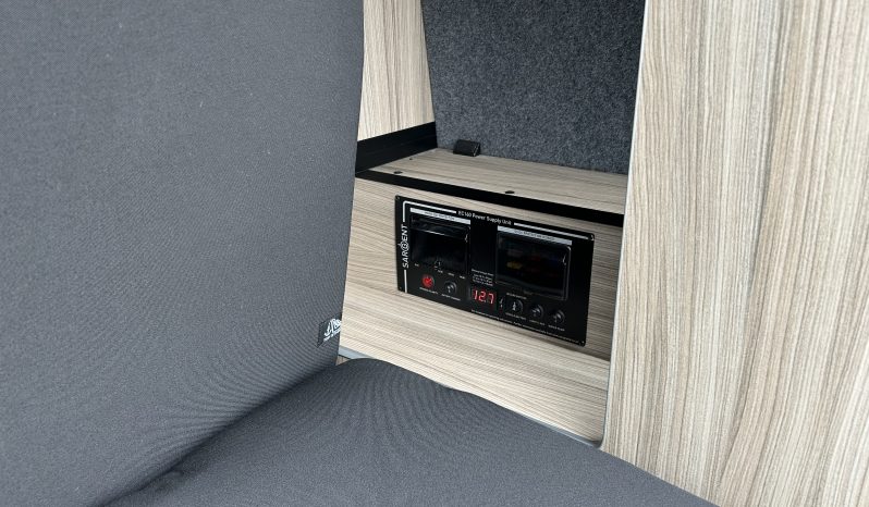 
								Volkswagen Transporter T6 Redline Sport Campervan 2.0L TDI SWB 5 Speed Manual Euro 6 full									