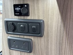 
										Volkswagen Transporter T6 Redline Sport Campervan 2.0L TDI SWB 5 Speed Manual Euro 6 full									