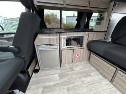 
										Volkswagen Transporter T6 Redline Sport Campervan 2.0L TDI SWB 5 Speed Manual Euro 6 full									