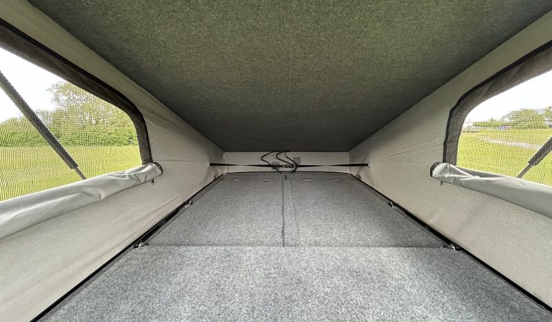 
								Volkswagen Transporter T6 Highline Campervan 2.0 TDI, 102PS 5 Speed Manual, SWB, Euro 6 full									