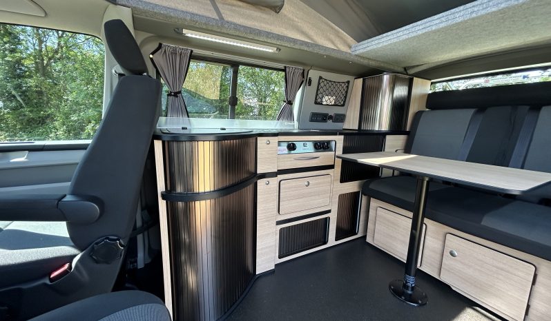 
								Volkswagen Danbury Surf T6 Campervan. 2.0 TDI, 102PS 5 Speed Manual, SWB, Euro 6. (S/S) full									