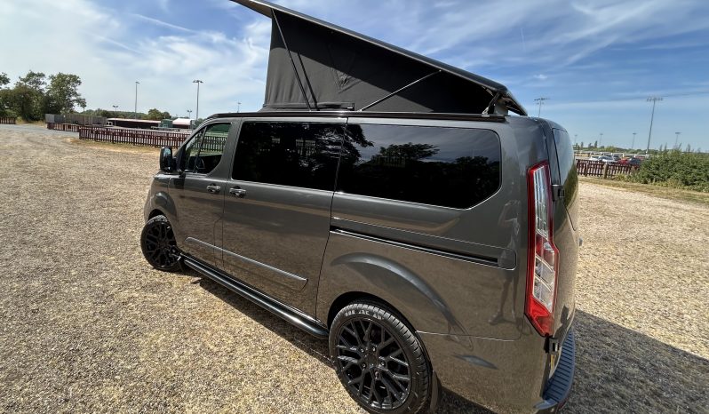 
								Ford Transit Custom Limited. 2.0 Diesel 130BHP. 6 Speed Manual full									