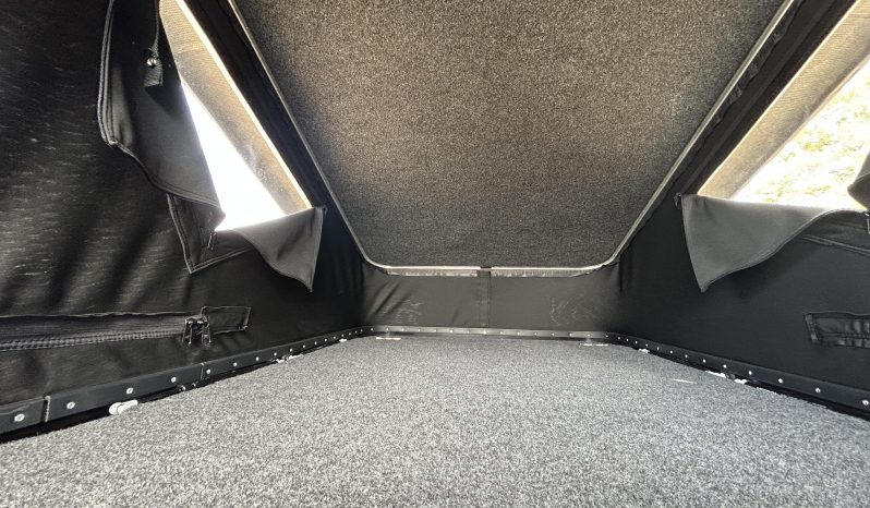 
								Ford Transit Custom Limited. 2.0 Diesel 130BHP. 6 Speed Manual full									