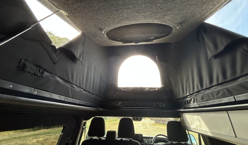 
								Ford Transit Custom Limited. 2.0 Diesel 130BHP. 6 Speed Manual full									