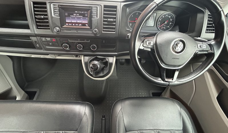 
								Volkswagen Campervan 2.0 TDI T28 Transporter Highline Manual FWD SWB Euro 6 full									